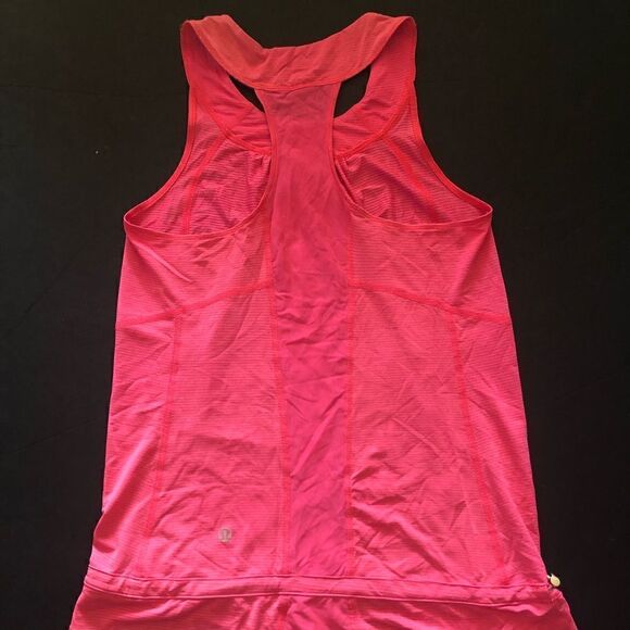 Lululemon Athletica Inspire Tech Tank - Picture 2 of 7